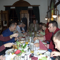 UTA SIEMENS XMAS MEETING 07.12.2004