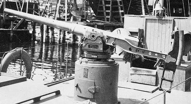 -pdr on USS Uncas SP-689 about 1917